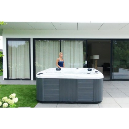 jacuzzi-crystal-pools-spa-polymnia-6-atoma 3